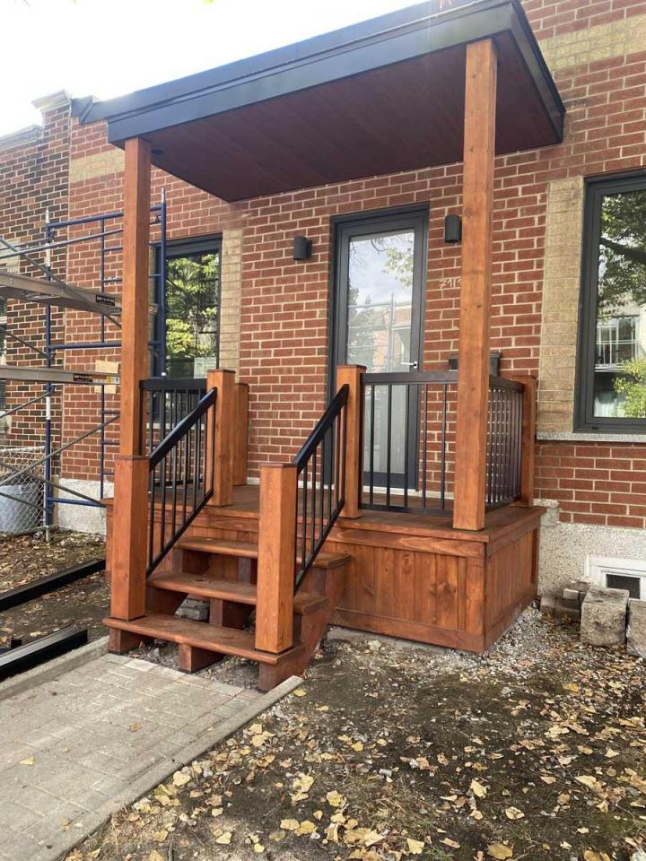 Travaux de construction de terrasse Montréal 